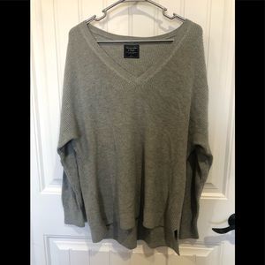 Slouchy V Neck A&F Sweater NWOT